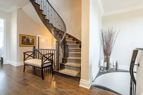 190 Dorval Drive Oakville ON L6K 0H3