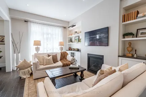 190 Dorval Drive Oakville ON L6K 0H3