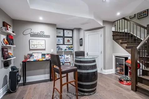 190 Dorval Drive Oakville ON L6K 0H3