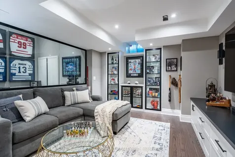 190 Dorval Drive Oakville ON L6K 0H3