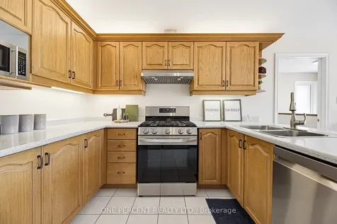 10 Cranston Drive Caledon ON L7C 1P8