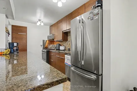6779 Glen Erin Drive Mississauga ON L5N 2C1