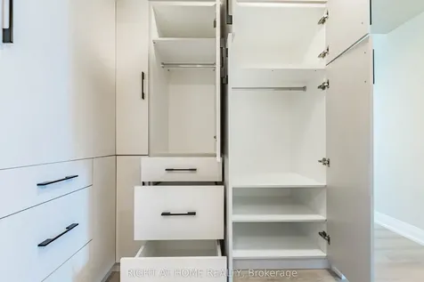 250 Webb Drive Mississauga ON L5B 3Z4