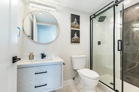 250 Webb Drive Mississauga ON L5B 3Z4