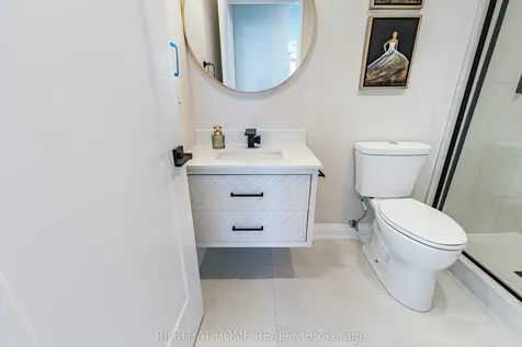 250 Webb Drive Mississauga ON L5B 3Z4
