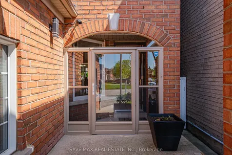 59 Olympia Crescent Brampton ON L6X 4W2