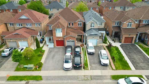 59 Olympia Crescent Brampton ON L6X 4W2