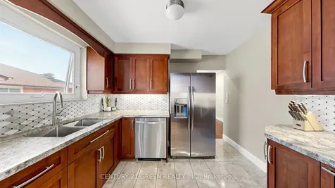 95 Kearney Drive Toronto ON M9W 5K1