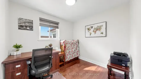 95 Kearney Drive Toronto ON M9W 5K1