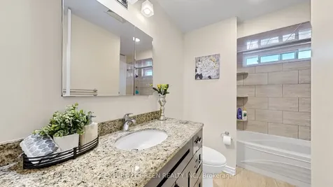 95 Kearney Drive Toronto ON M9W 5K1