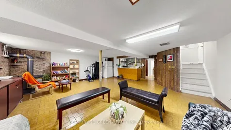 95 Kearney Drive Toronto ON M9W 5K1
