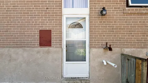 95 Kearney Drive Toronto ON M9W 5K1