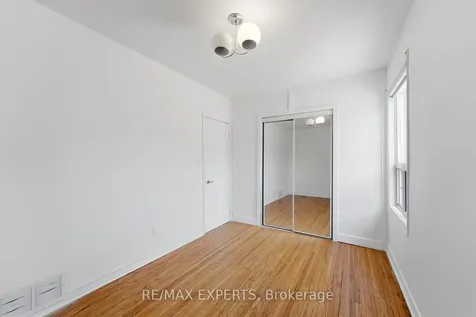 148 Ascot Avenue Toronto ON M6E 1G4
