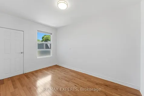148 Ascot Avenue Toronto ON M6E 1G4