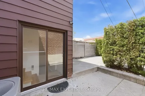 148 Ascot Avenue Toronto ON M6E 1G4