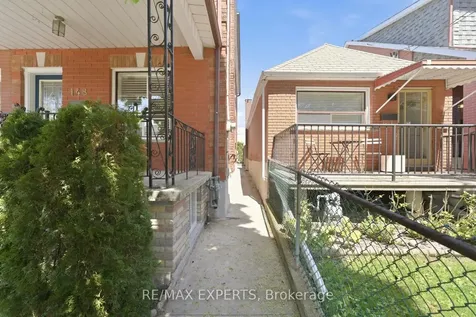148 Ascot Avenue Toronto ON M6E 1G4