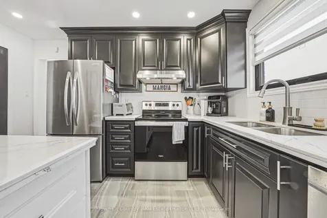 729 Coulson Avenue Milton ON L9T 4J3