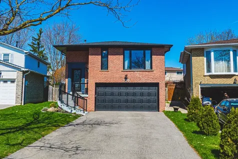 729 Coulson Avenue Milton ON L9T 4J3