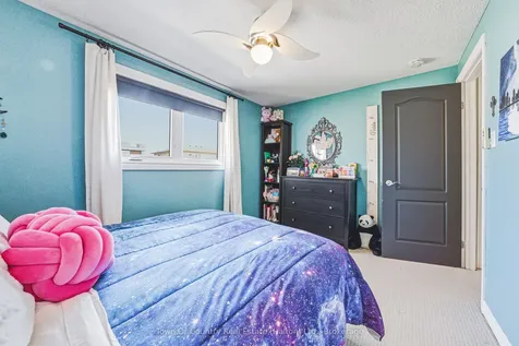 729 Coulson Avenue Milton ON L9T 4J3
