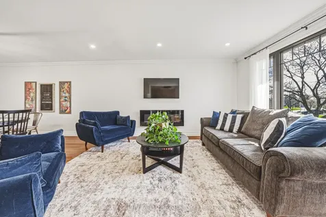 729 Coulson Avenue Milton ON L9T 4J3