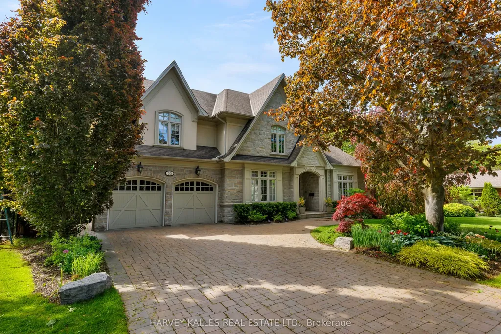 55 Twyford Road Toronto ON M9A 1W5