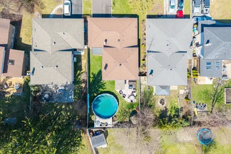 2002 Ingledale Road Mississauga ON L5J 2H2