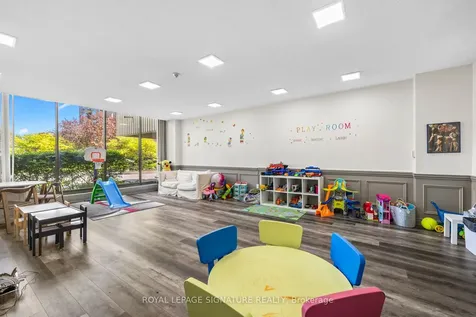 2556 Argyle Road Mississauga ON L5B 2H6