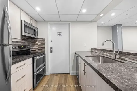 2556 Argyle Road Mississauga ON L5B 2H6