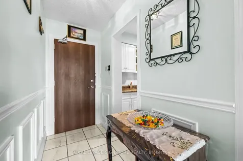 2556 Argyle Road Mississauga ON L5B 2H6