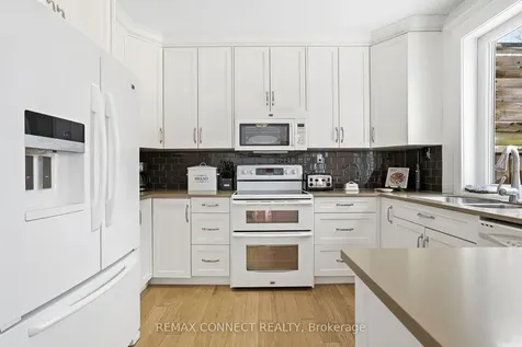 60 Woodbury Road Toronto ON M8W 1X7