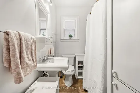 60 Woodbury Road Toronto ON M8W 1X7