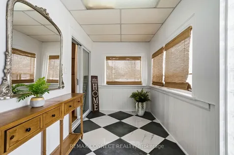 60 Woodbury Road Toronto ON M8W 1X7