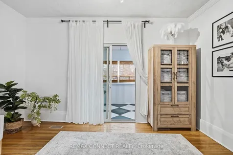 60 Woodbury Road Toronto ON M8W 1X7