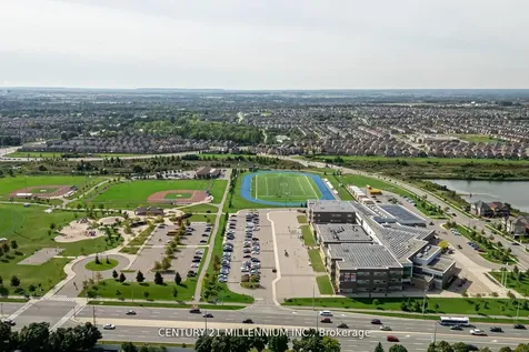 10 Phelps Drive Brampton ON L6X 3V5