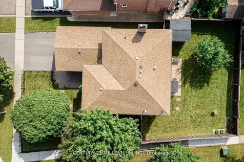 10 Phelps Drive Brampton ON L6X 3V5