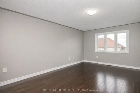 83 Crumlin Crescent Brampton ON L6X 0Y4