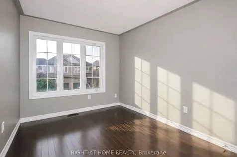 83 Crumlin Crescent Brampton ON L6X 0Y4