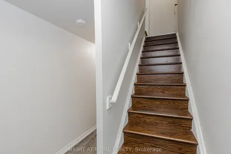 83 Crumlin Crescent Brampton ON L6X 0Y4