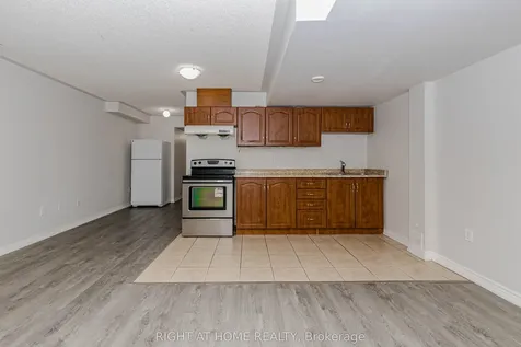 83 Crumlin Crescent Brampton ON L6X 0Y4