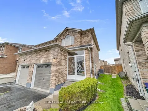 24 Melissa Court Brampton ON L6X 4X1