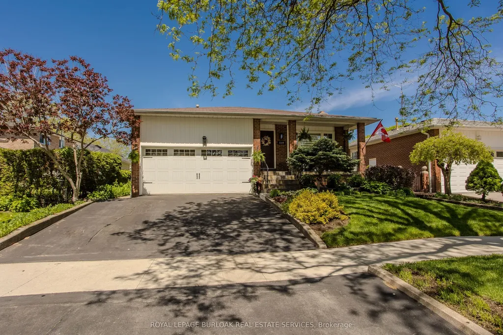 1109 Dowland Crescent Burlington ON L7T 4C7