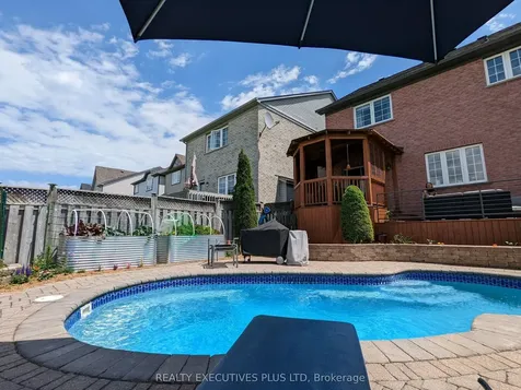 3113 Owls Foot Drive Mississauga ON L5M 6T8