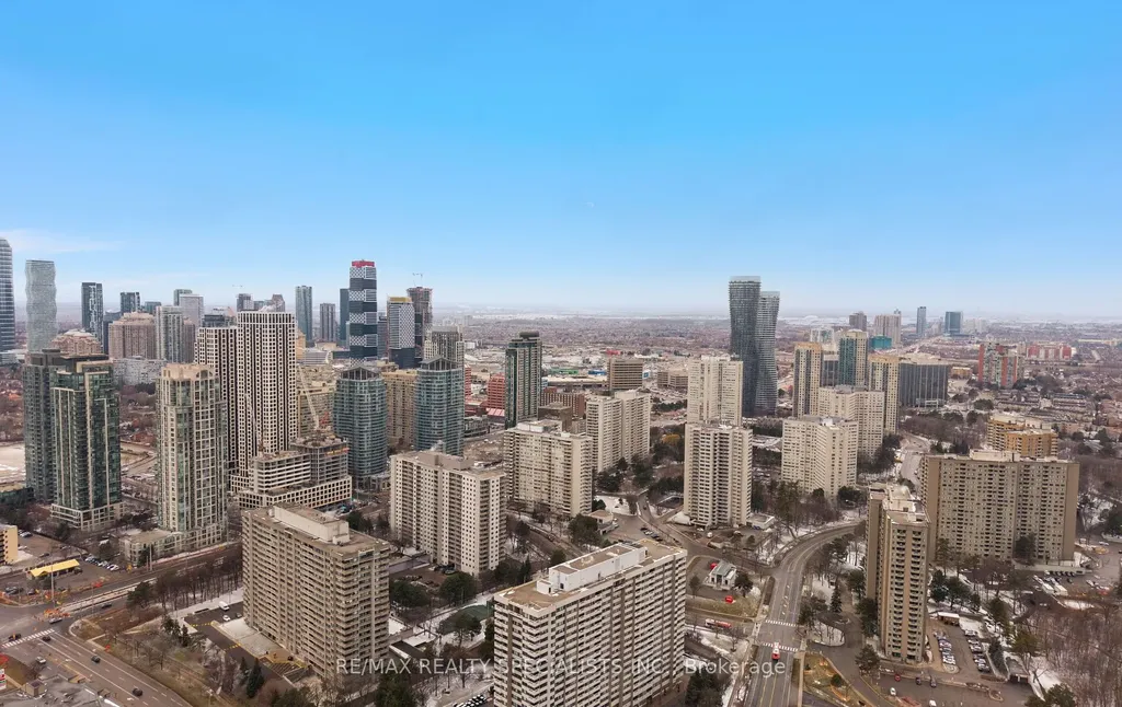 400 Mississauga Valley Boulevard W Mississauga ON L5A 3N6