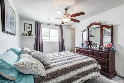 34 Kingham Road Halton Hills ON L7J 1S4