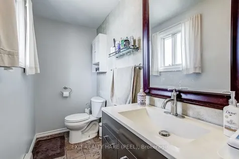 34 Kingham Road Halton Hills ON L7J 1S4