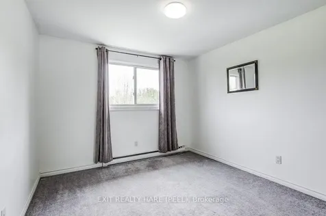 34 Kingham Road Halton Hills ON L7J 1S4