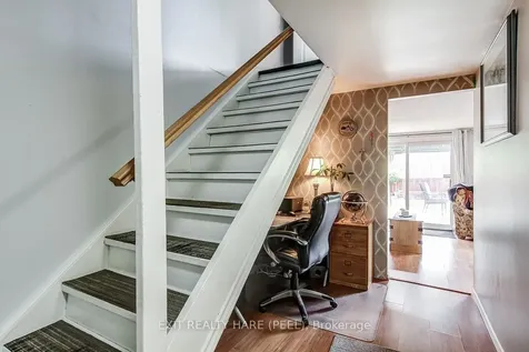 34 Kingham Road Halton Hills ON L7J 1S4