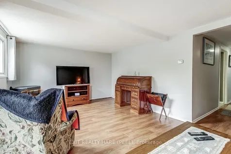 34 Kingham Road Halton Hills ON L7J 1S4