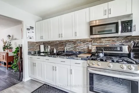 34 Kingham Road Halton Hills ON L7J 1S4