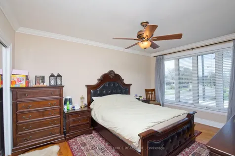 50 Jeffcoat Drive Toronto ON M9W 3B7